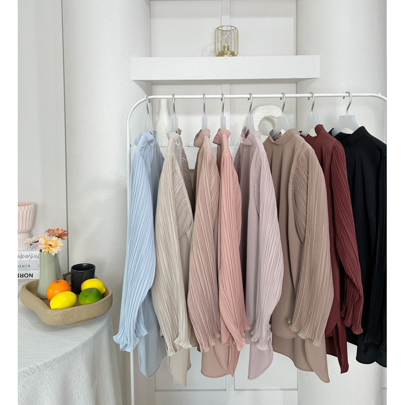 clothesup pleated shirt