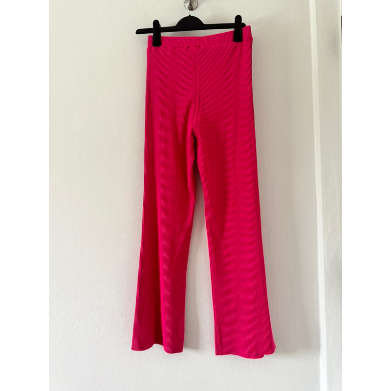 ชมพู normal secret สภาพใหม่มาก