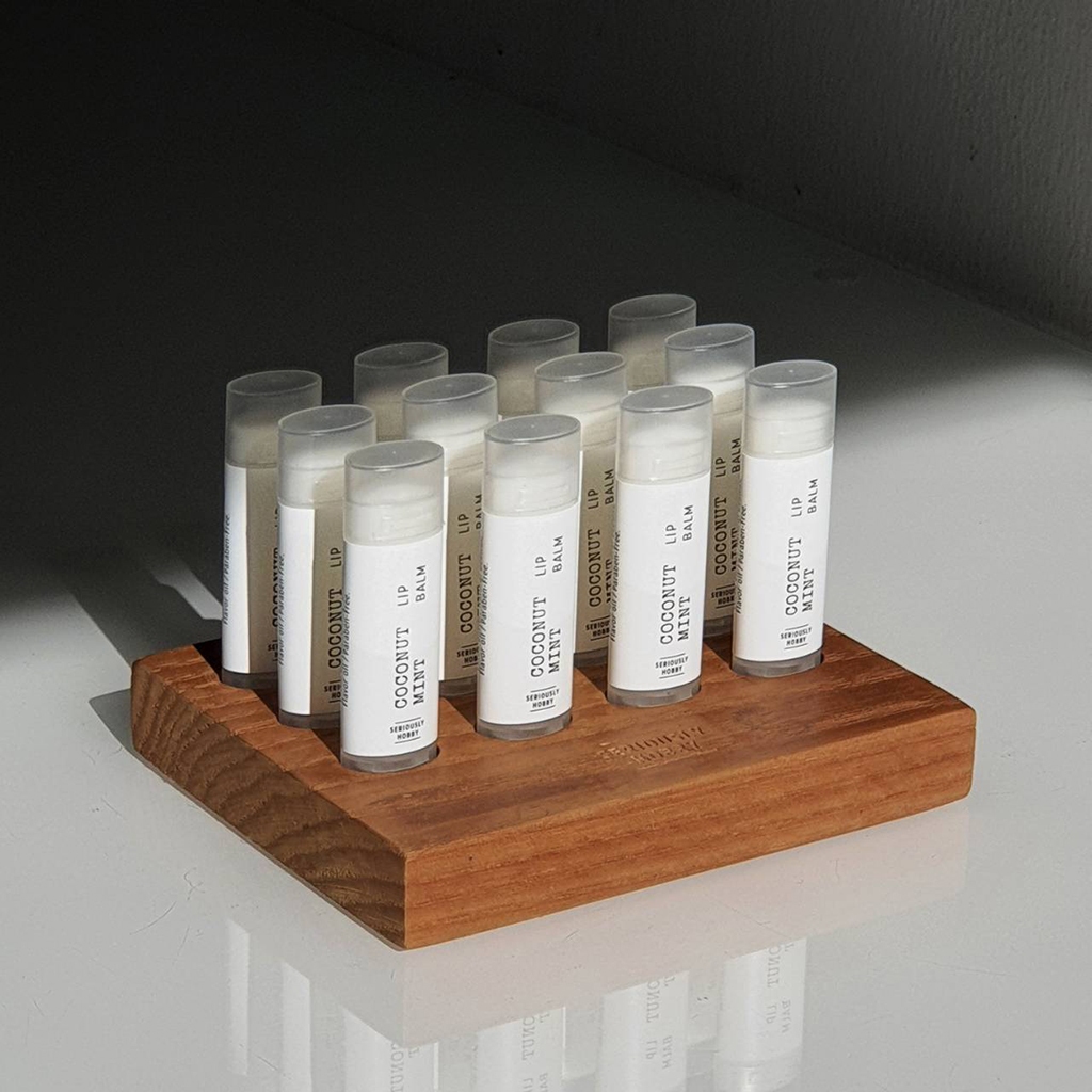 02 'COCONUT MINT' PREMIUM LIP BALM ลิปบาล์มธรรมชาติน้ำมันมะพร้าวสกัดเย็น แก้ริมฝีปากที่แตกแห้ง