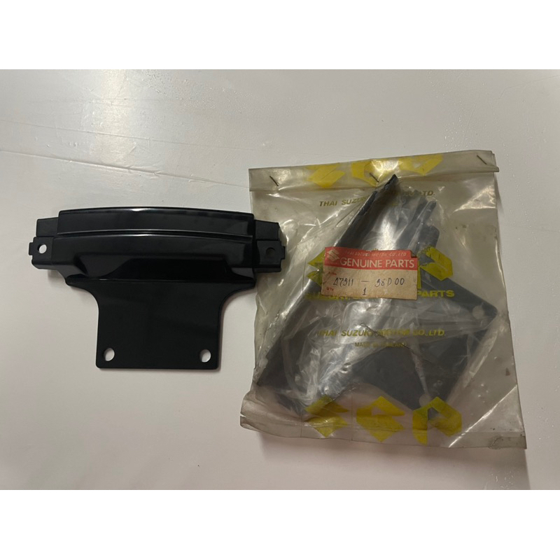 ซูซูกิฝาปิดท้าย Suzuki Flash ของแท้ใหม่