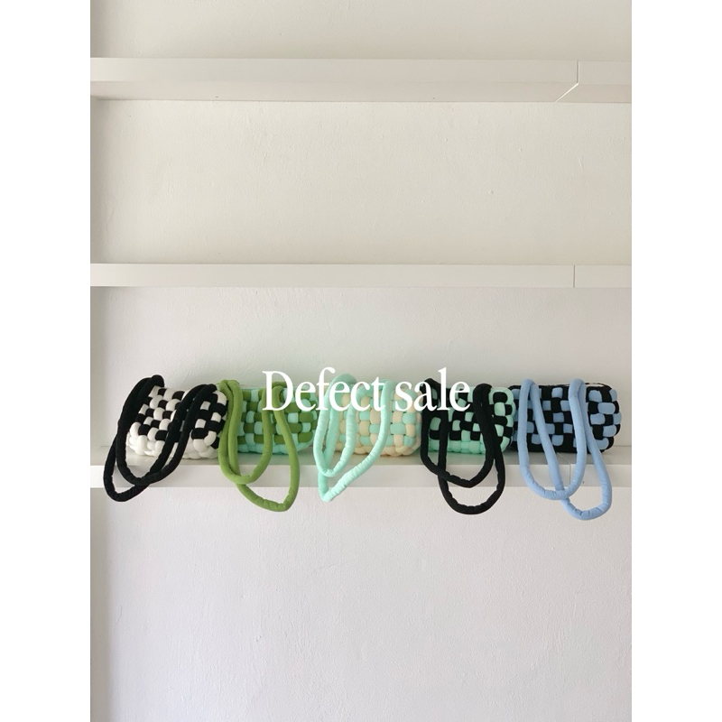 *Defect sale | Tinytreetown - Handmade pretzel knot bag รุ่นมีซับและกระดุม