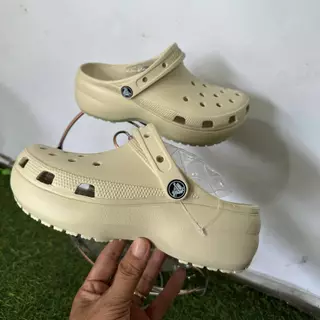 รุ่น Classic Platform Clog ฮิตสุด แรงสุด รองเท้า ผู้หญิง พื้นหนา