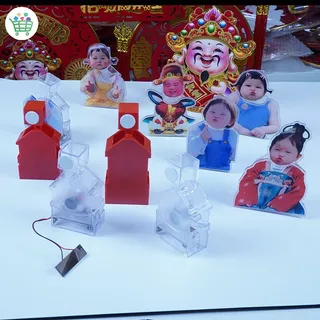 【เครื่องประดับ ขายส่ง】โมเดลหัวเขย่า แบบอะคริลิค DIY ตกแต่งห้องนั่งเล่น ฐานหัวสั่นของรถยนต์