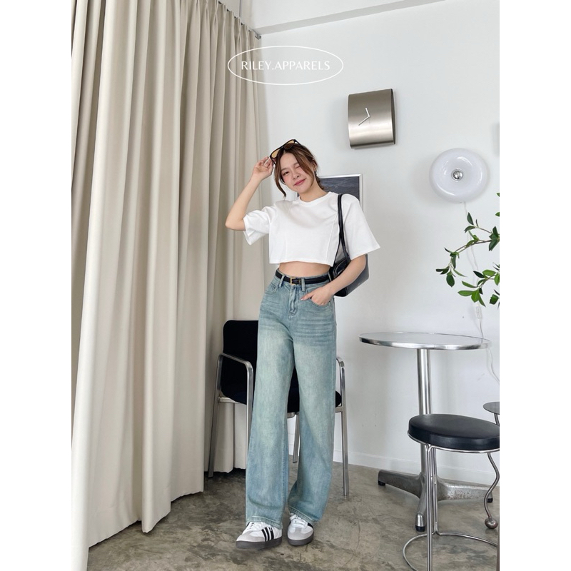 กางเกงยีนส์ จากร้าน riley.apparels