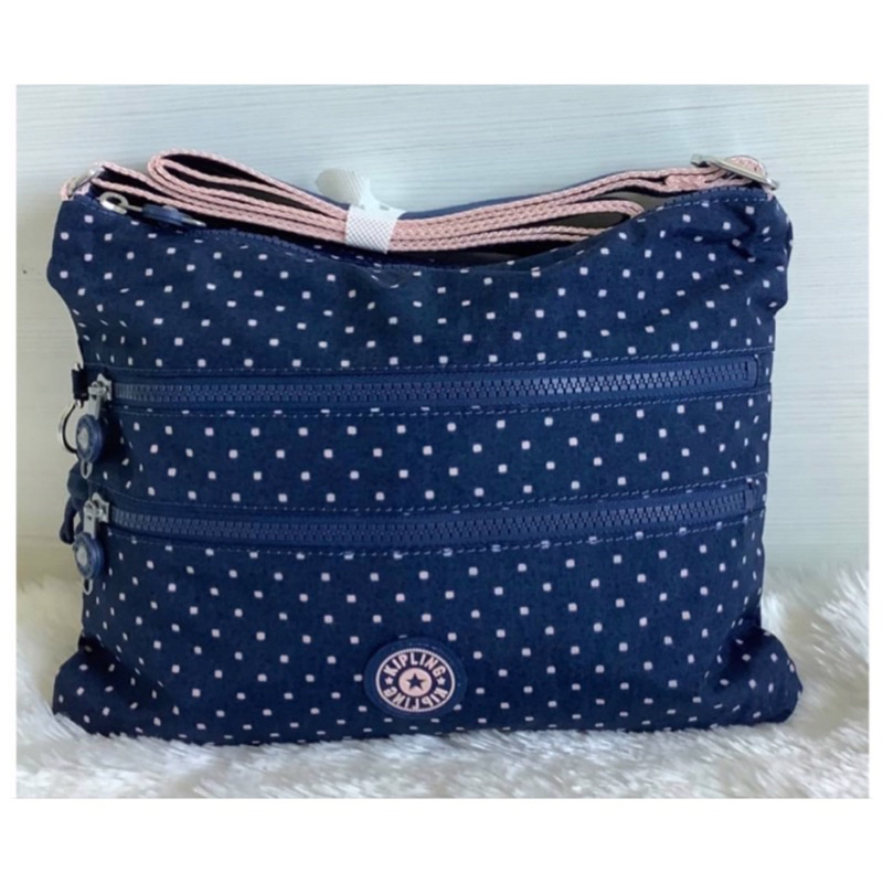 Kipling Alvar @ Soft Dot Blue ของแท้