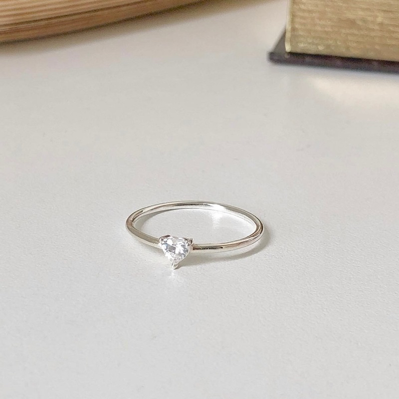 Winterwinter Jewelry Silver925 : เครื่องประดับเงินแท้ เงินแท้925 แหวนรุ่นหัวใจประดับเพชร