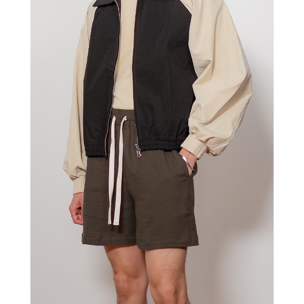 Textured Easy XS Shorts in Charcoal | กางเกงขาสั้นผ้านิ่มมี Texture สีดำเทา