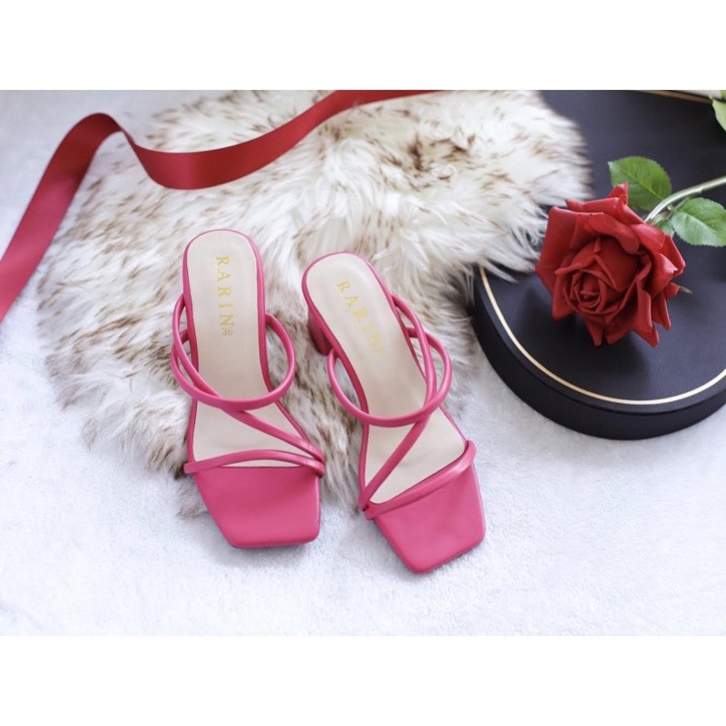 ส่งต่อ:Rarin [ Rita ] รองเท้าส้นสูง 2.5 นิ้ว สีชมพู