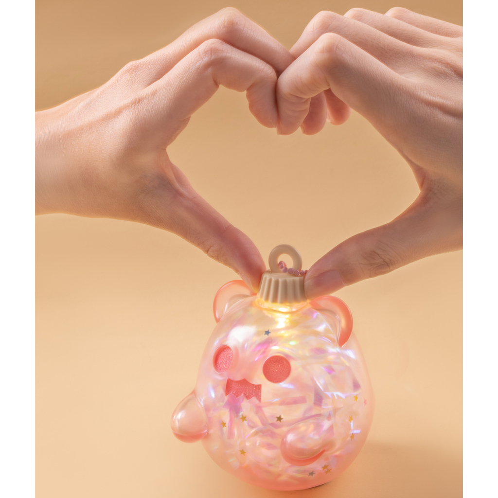 🎄🧸พร้อมส่ง 🧸🎄  F.UN x SHINWOO   Shinwoo Christmas พวงกุญแจมีไฟ