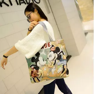 BBAG - กระเป๋าผ้าสะพายข้างลายการ์ตูนสายสั้น 2023 กระเป๋าผ้า(สะพายข้าง)A01