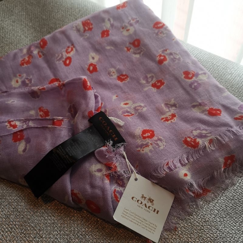 ผ้าพันคอ Coach VINTAGE FLORAL OBLONG SCARF (COACH F77777)