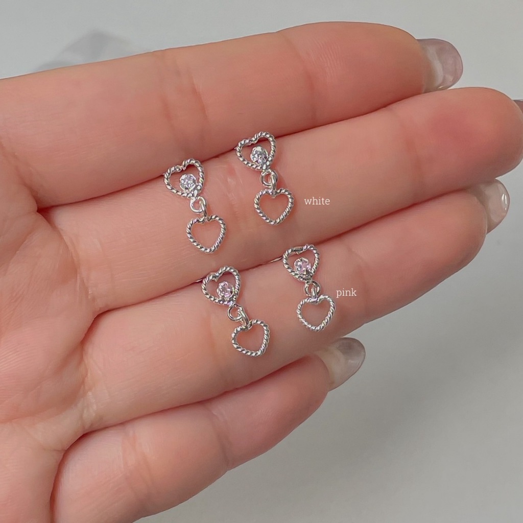 SissyJewelry // ต่างหูเงินแท้ รุ่น  Heart cz in double twisted heart drop stud
