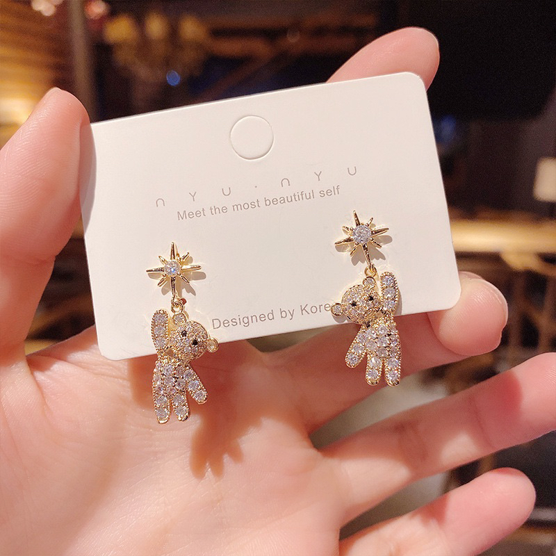 พร้อมส่ง‼️ต่างหูน้องหมีเพชรดาวสุดคิ้ววิบวับ แมทง่ายกับทุกลุค ราคา ถูกที่สุด ดีลบีเคเค