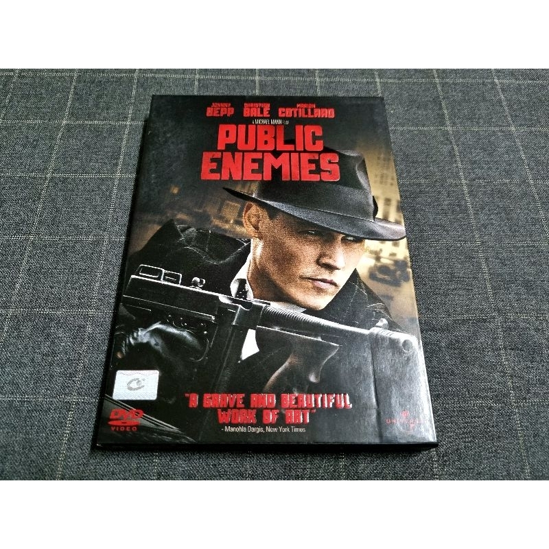 DVD ภาพยนตร์แอ็คชั่นดราม่าสุดเข้มข้น "Public Enemies / วีรบุรุษปล้นสะท้านเมือง" (2009)