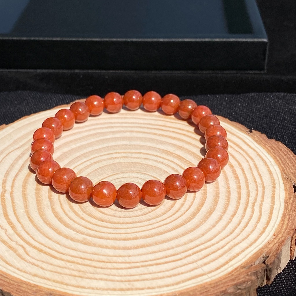 Certified 💯 ✨ กำไลหินแท้ หยกเจไดต์ สีส้ม (Orange Jadeite Jade) 8mm