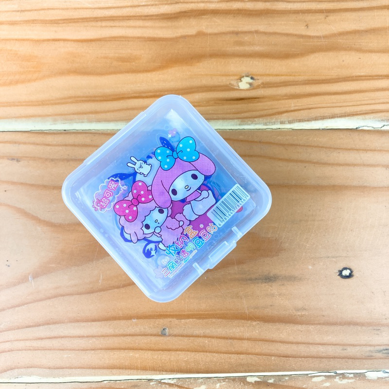 สติ๊กเกอร์ แคร์แบร์ ซานริโอ้ 1 ชิ้น สุ่มลาย