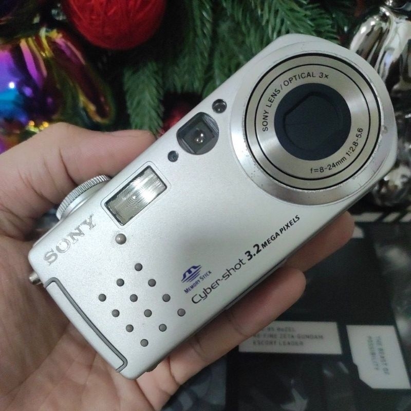 กล้องถ่ายรูปมือสอง Sony Cyber-Shot DSC-P5