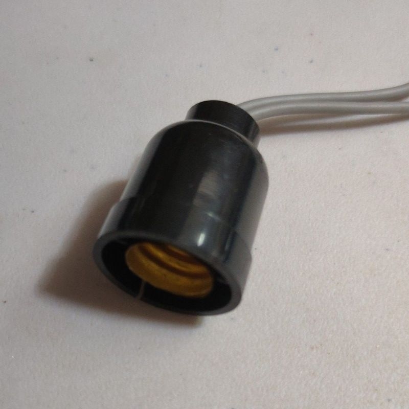 ขั้วไฟขั้วห้อยหลอดไฟ E14 ขั้วหลอดจำปาสีดำ