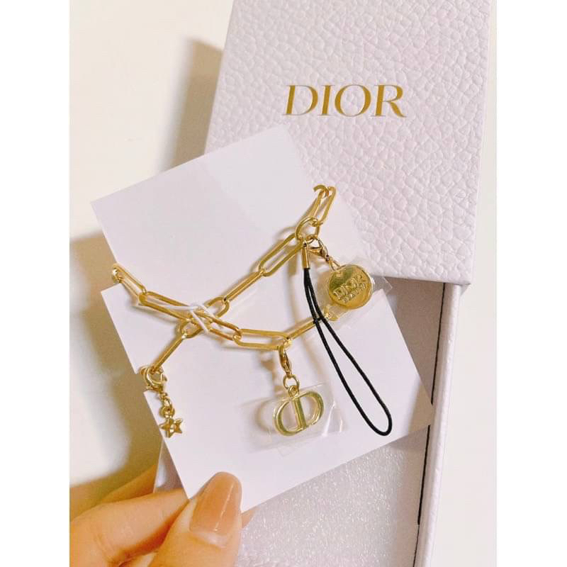 สวยมาก Dior ห้อยมือถือ / ปรับเป็นสร้อย กำไลได้  ยาว 30 cm Dior Gold Phone Charm