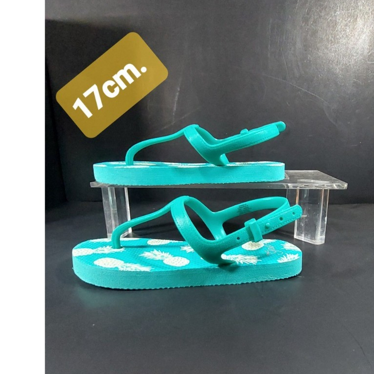 รองเท้าแตะรัดส้นสีเขียว น่ารักใส่สบาย ของgap