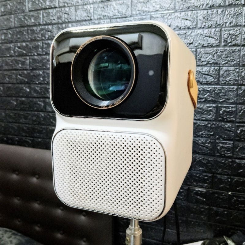 [โปรเจคเตอร์แอนดรอย] Wanbo T6 Max มือสองใช้งานน้อย สภาพสวย อุปกรณ์ครบมีกล่อง แถมขาตั้ง