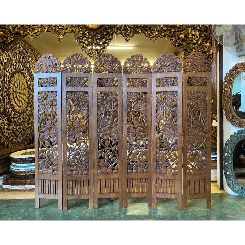 ฉากไม้สักแท้ ฉากกั้นห้อง สูง 180 cm. ลายดอกลีลาวดี กว้าง 210 cm. 6 พับ ฉลุ 2 ด้าน ฉากกั้นตกแต่ง Wood