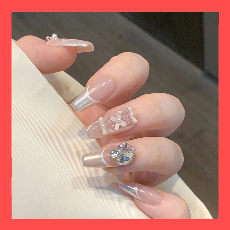 【สินค้าใหม่DD208] พร้อมส่งในไทย แฟลชเจาะเล็บปลอม เล็บปลอมกันน้ำ กล่องละ 24 ชิ้น เล็บปลอมสำเร็จรูป
