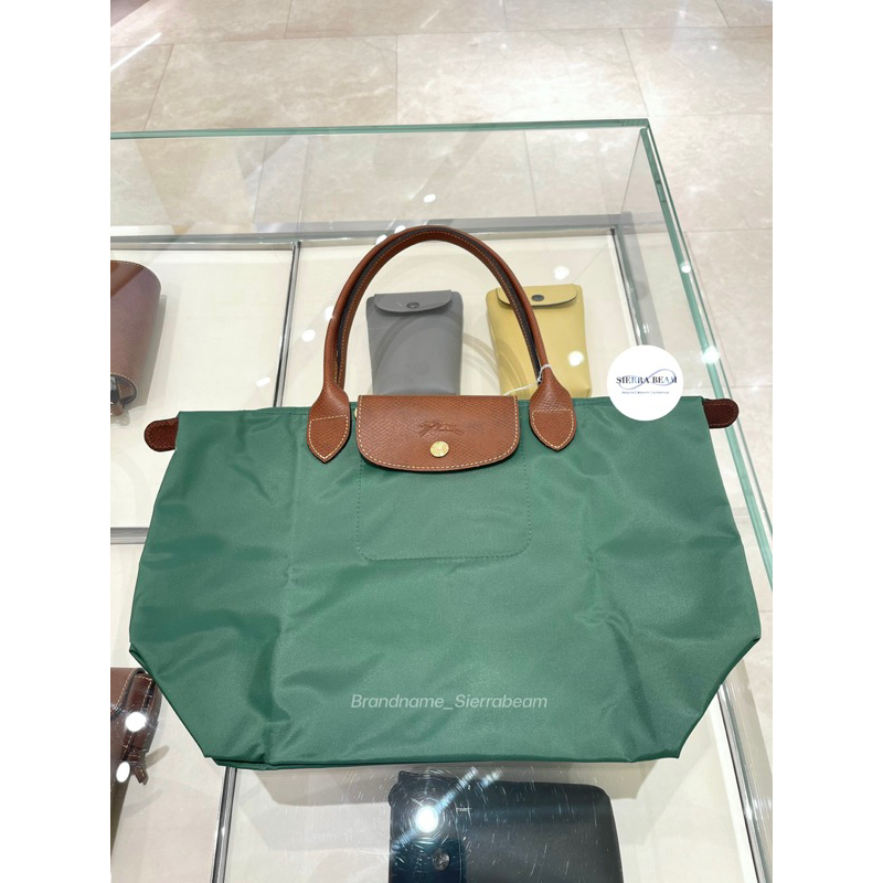 แท้จาก King Power Longchamp Le Pliage Classic Collection ใหม่ปี 2023 สีเขียว (Sauge)