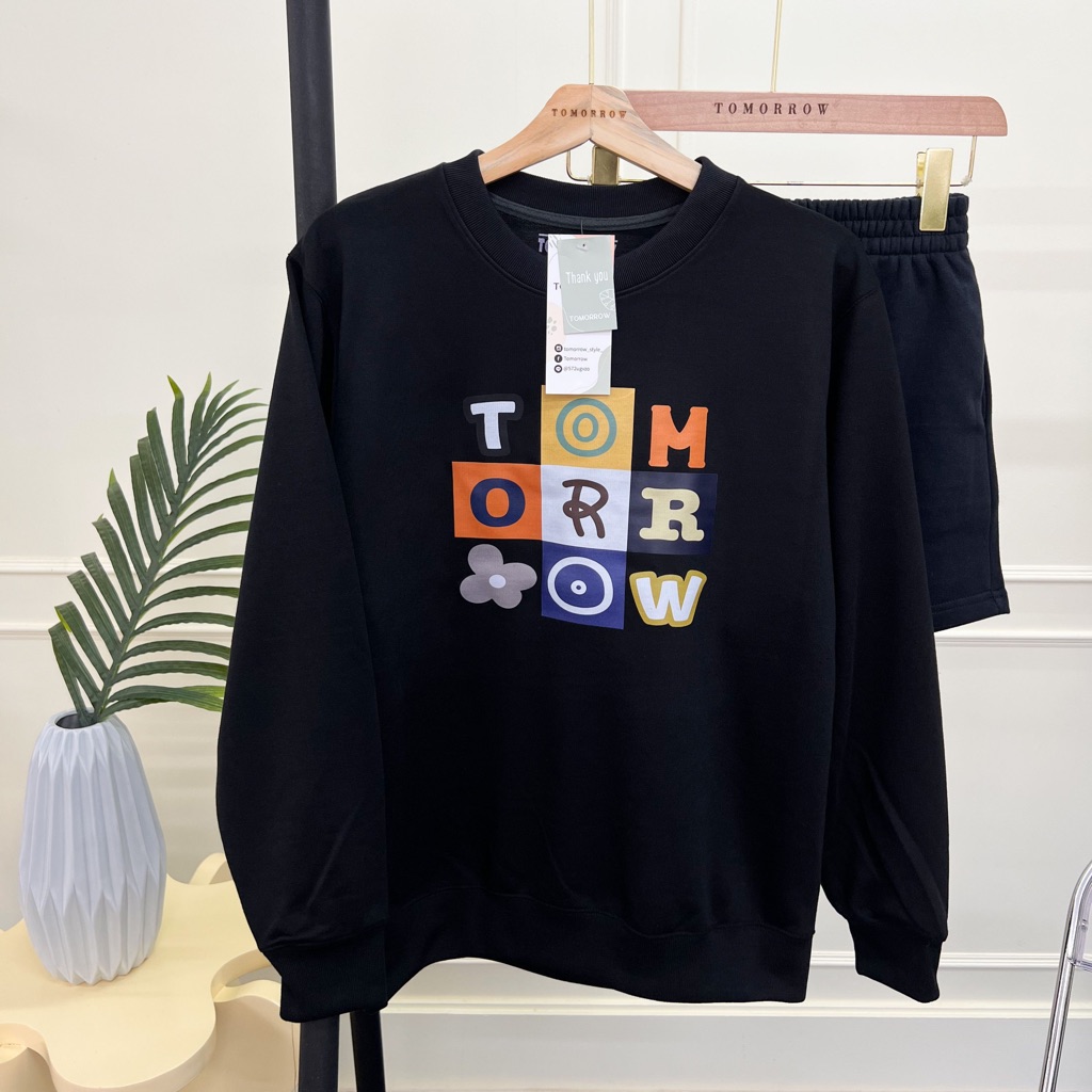 TOMORROW-เสื้อแขนยาว Sweater รุ่น T-5002 PIXEL
