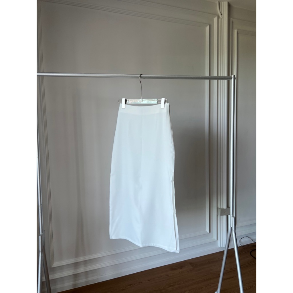 ATIPASHOP - BREAK IT SKIRT กระโปรงผ้า Snow ผ่าข้างทรงสวย - รูปที่ 7