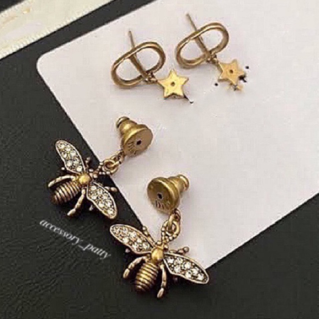 💛ต่างหูCd รุ่นD13 ดีไซน์ใส่ได้2แบบค่ะ หน้าห้อยจี้ดาว ทับหลังเป็นผึ้งฝังเพชรค่ะ✨ - รูปที่ 5