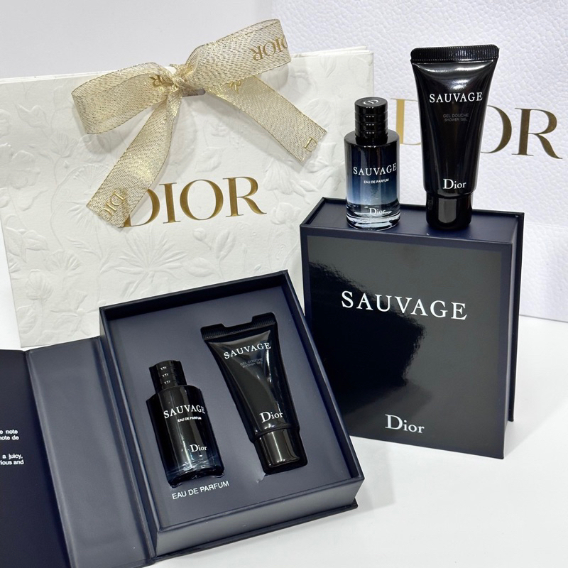 แท้ %(New Package)น้ำหอม Dior Set Sauvage (EDP 10ml+Shower Gel 20ml)