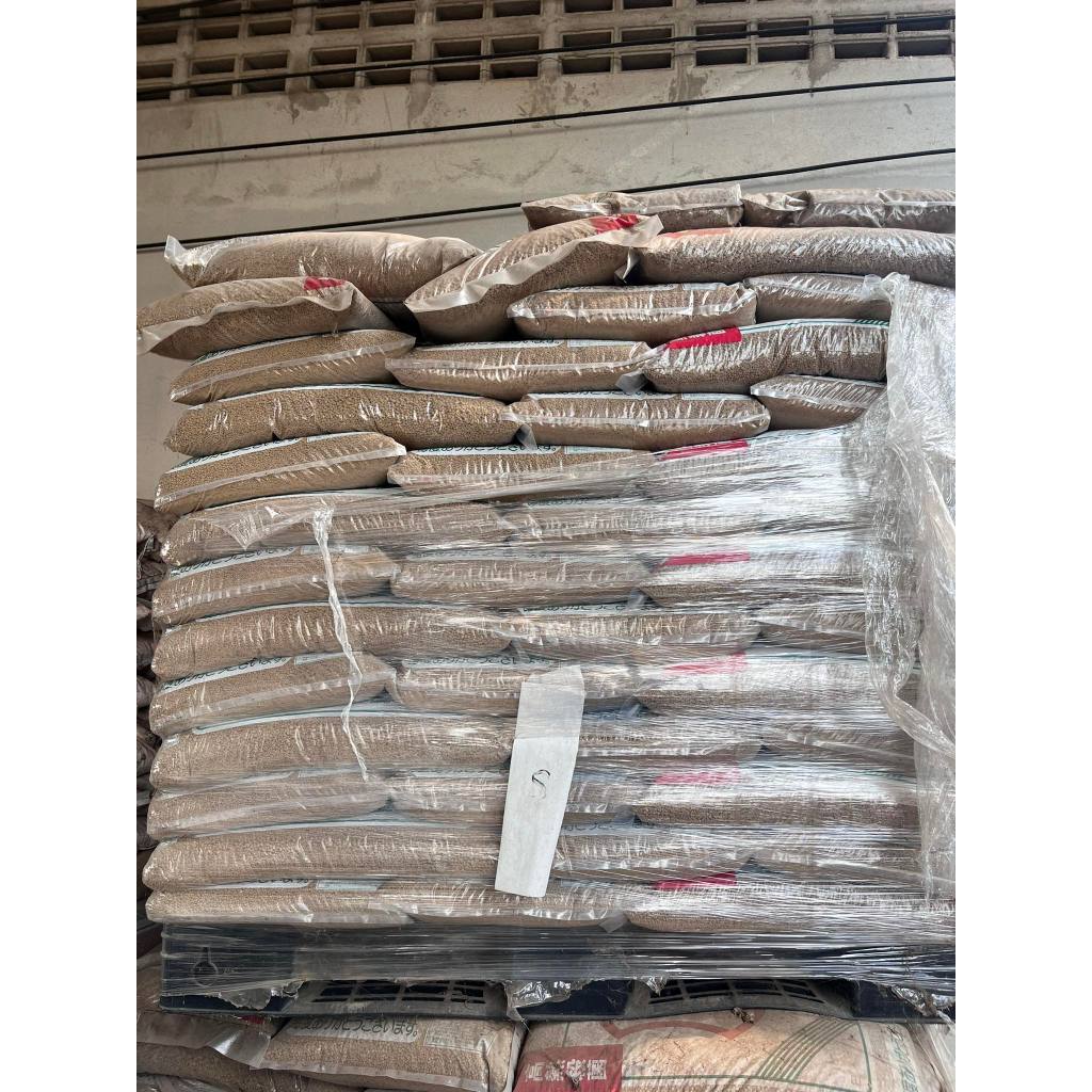 ดินญี่ีปุ่น Akadama (ยกพาเรท)