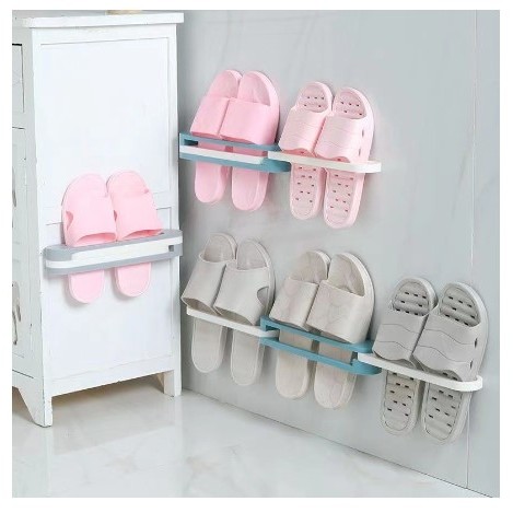 ที่แขวน เก็บรองเท้าติดผนัง ที่จัดระเบียบ แขวนพลาสติกแข็งแรง แบบ3คู่ (คละสี)