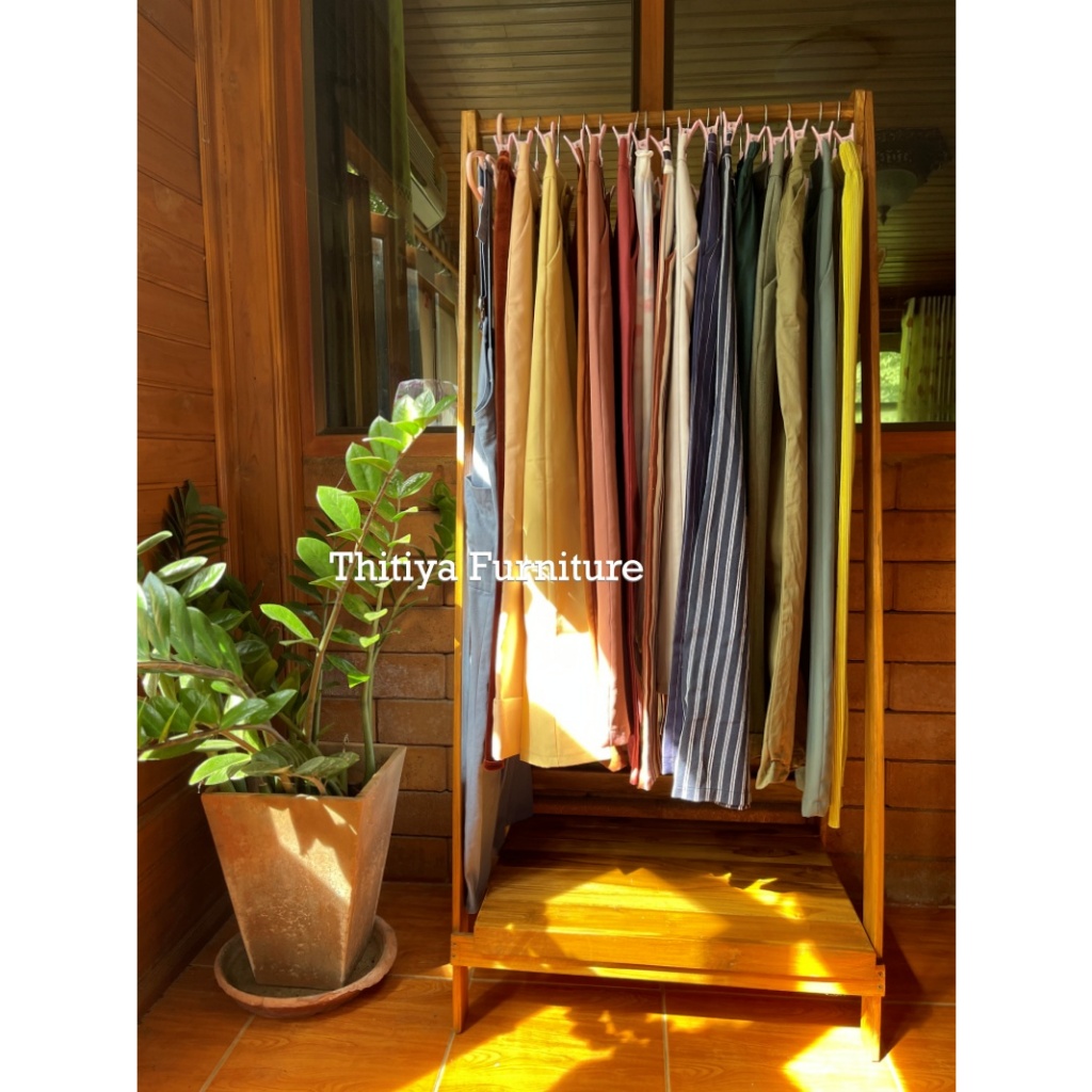 ราวแขวนเสื้อผ้าอย่างดี ไม้สักแท้ ขนาด40x60x150ซม ราวแขวนกางเกง ชุดเดรส ตะขอแขวนเสื้อ ราวตากผ้า