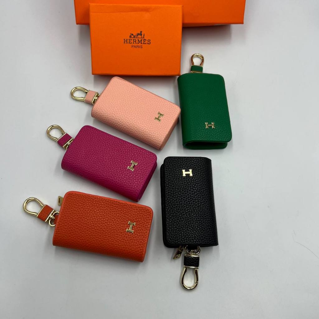 Sale กระเป๋าใส่กุญแจรถ สีล้วนงานสวยมีอุปกรณ์ครบพร้อมส่ง