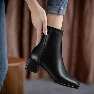 Fashion Boots รองเท้าบูทมาร์ตินสีขาว รองเท้าบู๊ทมาร์ติน รองเท้าบู๊ตสำหรับผู้หญิง