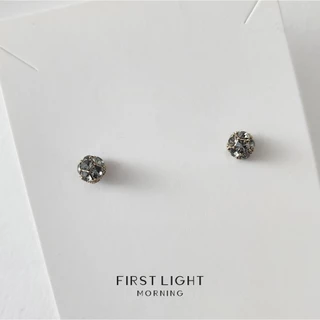 First Light Morning : Crystal Ball Earrings ต่างหู ต่างหูแป้นเสียบ
