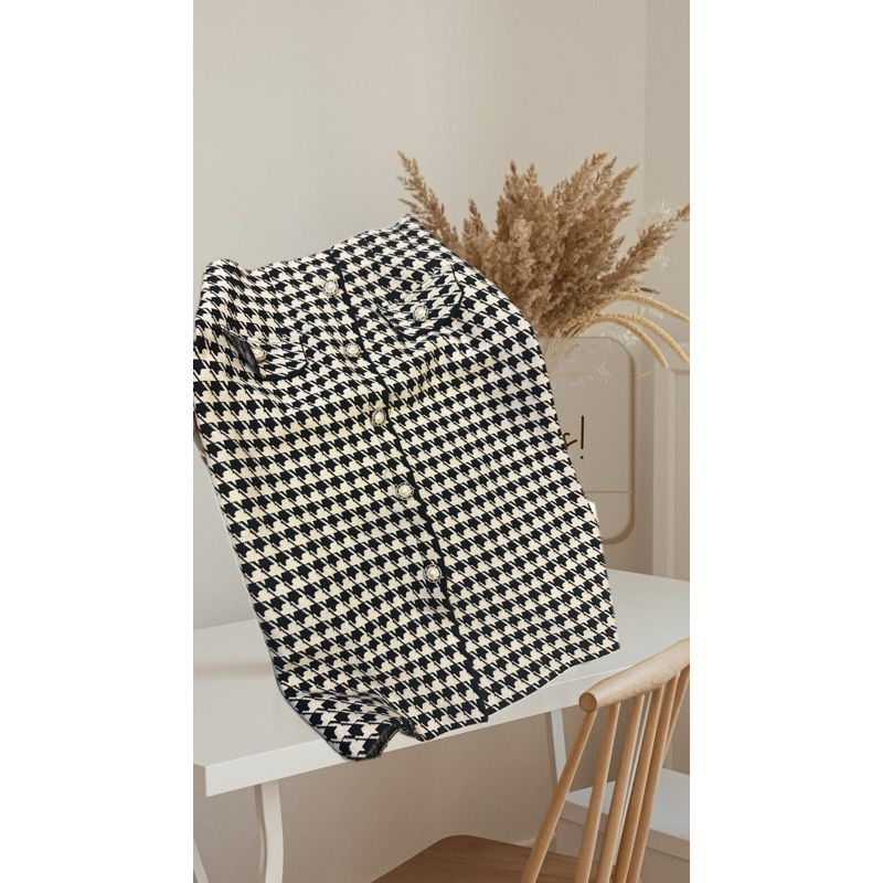 ส่งต่อ -กระโปรง old money outfit ใส่ครั้งเดียว