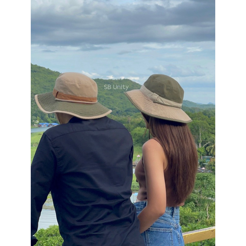 Two Tone Safari - หมวกเดินป่าทูโทน สายแคมป์ปิ้ง สีทูโทนสุดวินเทจ
