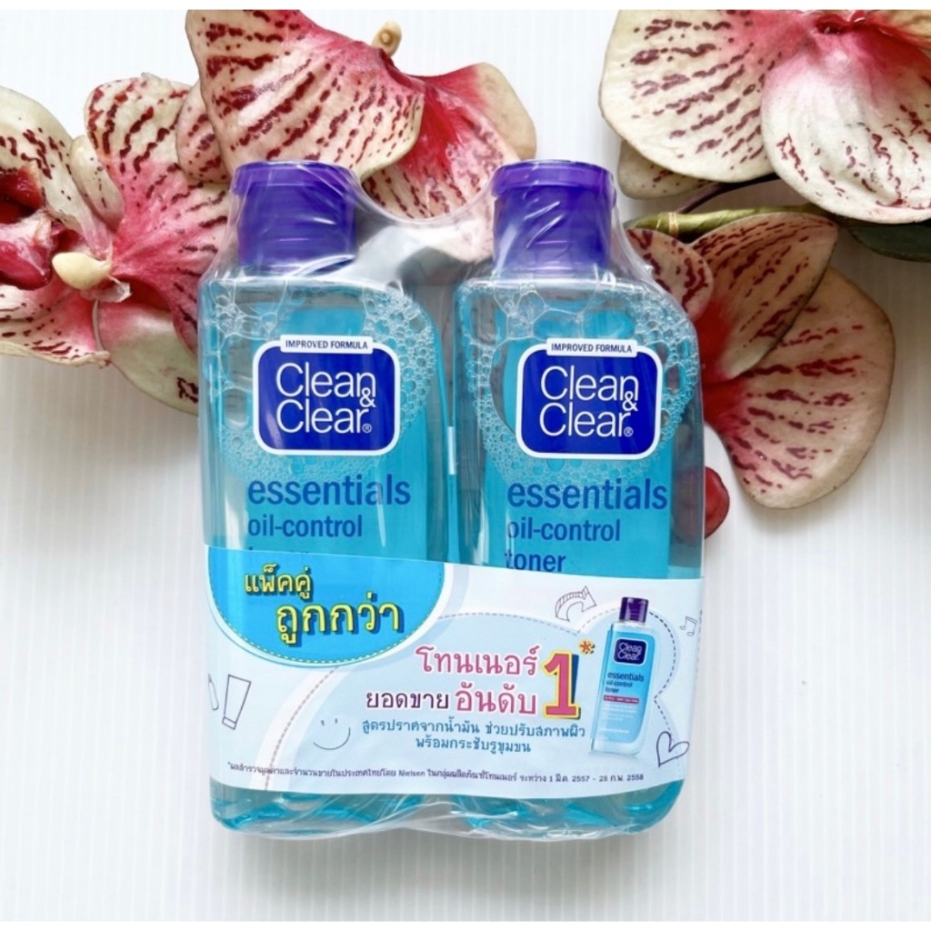 100 ml. 2 ขวด หมดอายุ 11/26 Clean&Clear สีฟ้า Essentials Oil Control Toner คลีนแอนด์เคลียร์ โทนเนอร์