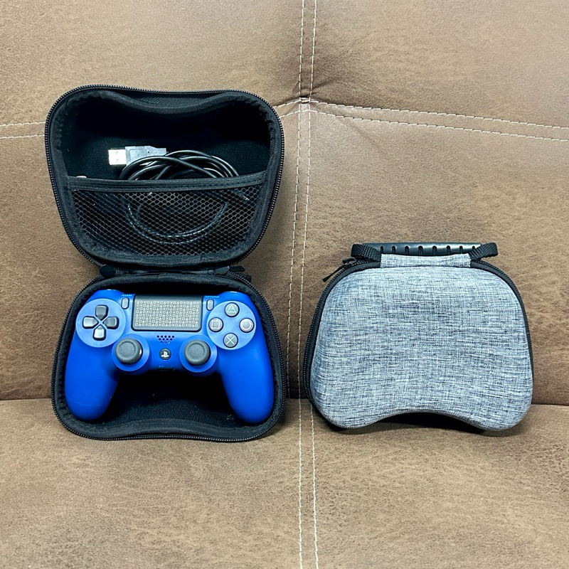 กระเป๋าใส่จอย PS4 สีเทา มีหูหิ้ว [มือ2]