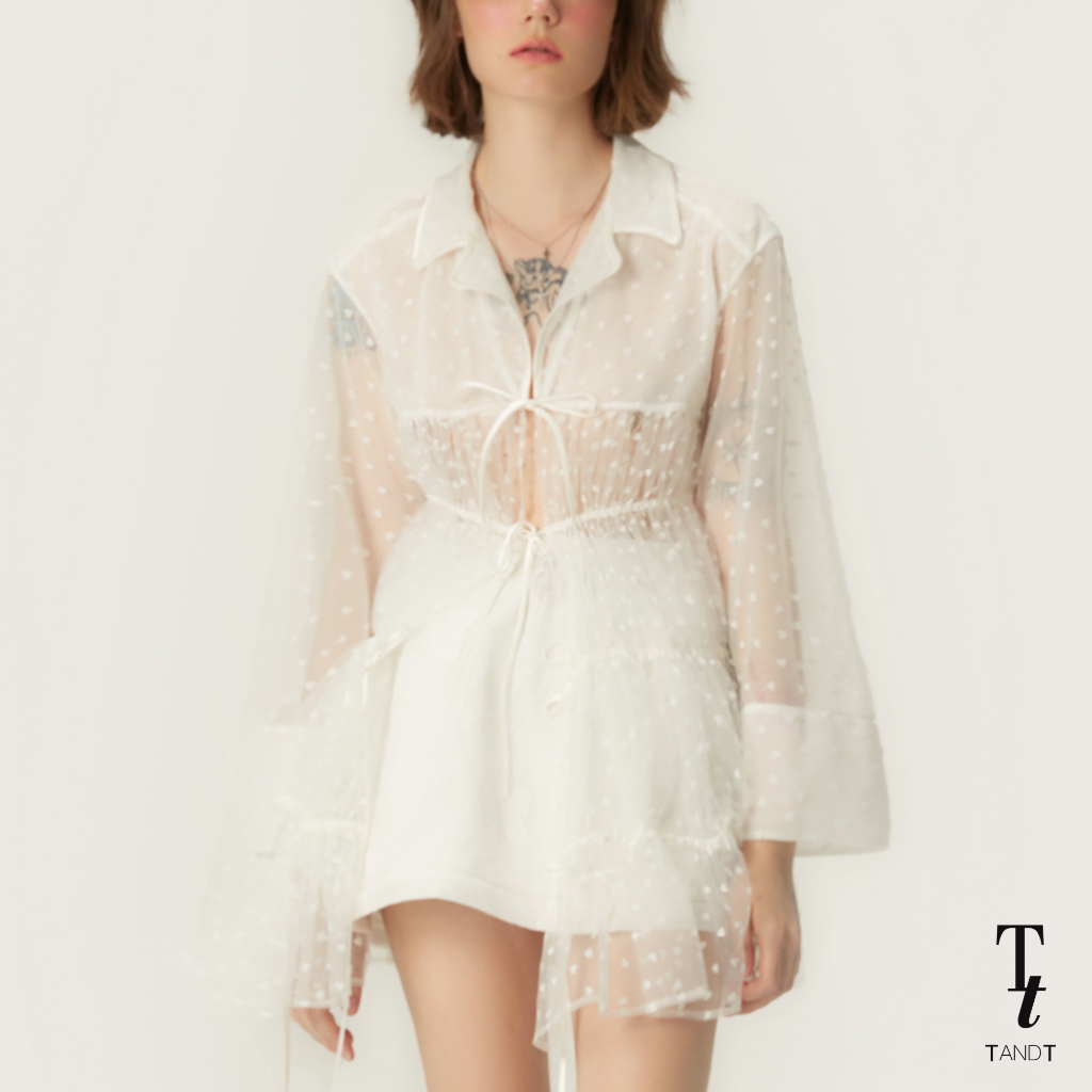 TandT - DARLING TOP - RUCHED LONG SLEEVES HEART TULLE SHIRT เสื้อเชิ๊ตแขนยาว ผูกโบว์หน้า ตัดต่อรูดย่นทั้งตัว ผ้าตาข่าย