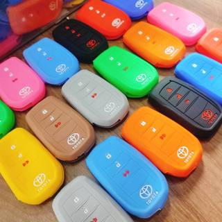 ซิลิโคนรีโมท ใส่กุญแจรีโมทรถยนต์ Toyota Hilux Revo,Cross,Fortuner,Rocco Smat Key 3 ปุ่ม  ซิลิโคนหุ้มกุญแจรีโมท