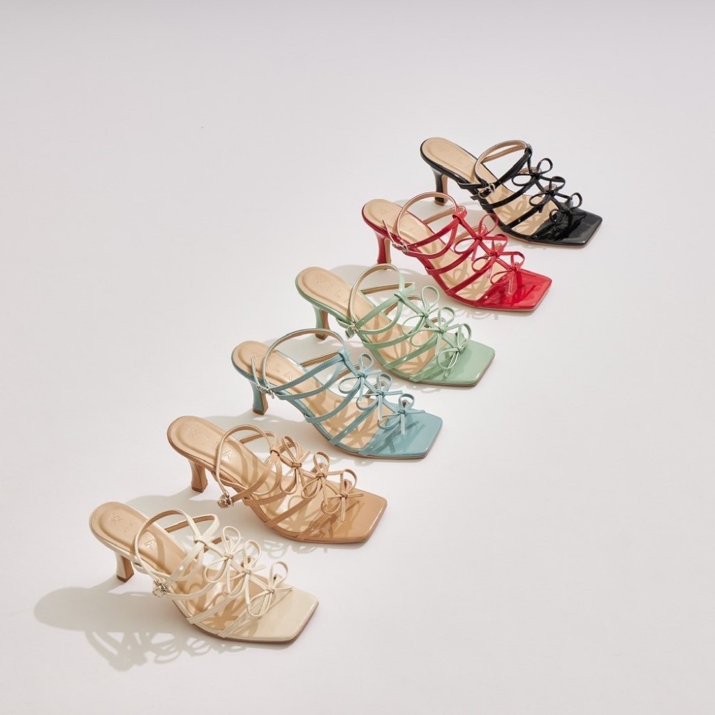 (รุ่น W01) - Wila shoes l🔥SHOPEE VDO ลด100฿🔥 รองเท้าส้นสูง2.5นิ้ว สายคาดติดโบว์ กดสั่งได้เลยค่า