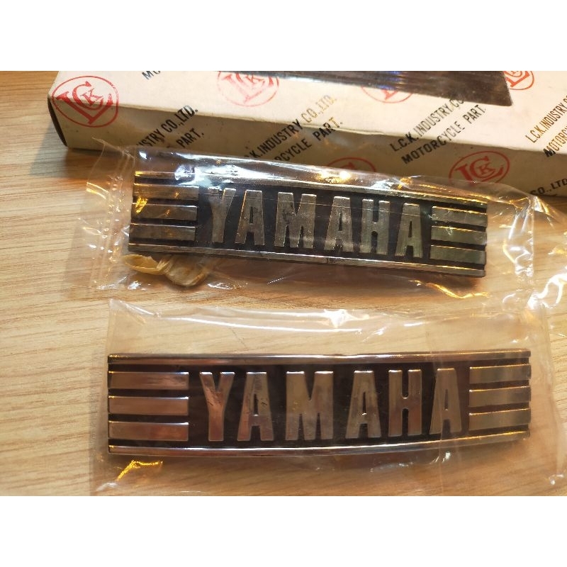 ยามาฮ่า โลโก้หน้ากาก yamaha belle 80 ตราโลโก้ หน้ากากยามาฮ่า belle 80 พร้อมกิ๊บล็อค ใหม่ในห่อ