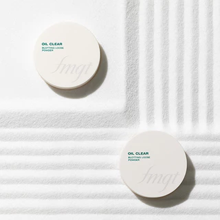 THE FACE SHOP OIL CLEAR BLOTTING LOOSE POWDER (แป้งฝุ่นโปร่งแสง)
