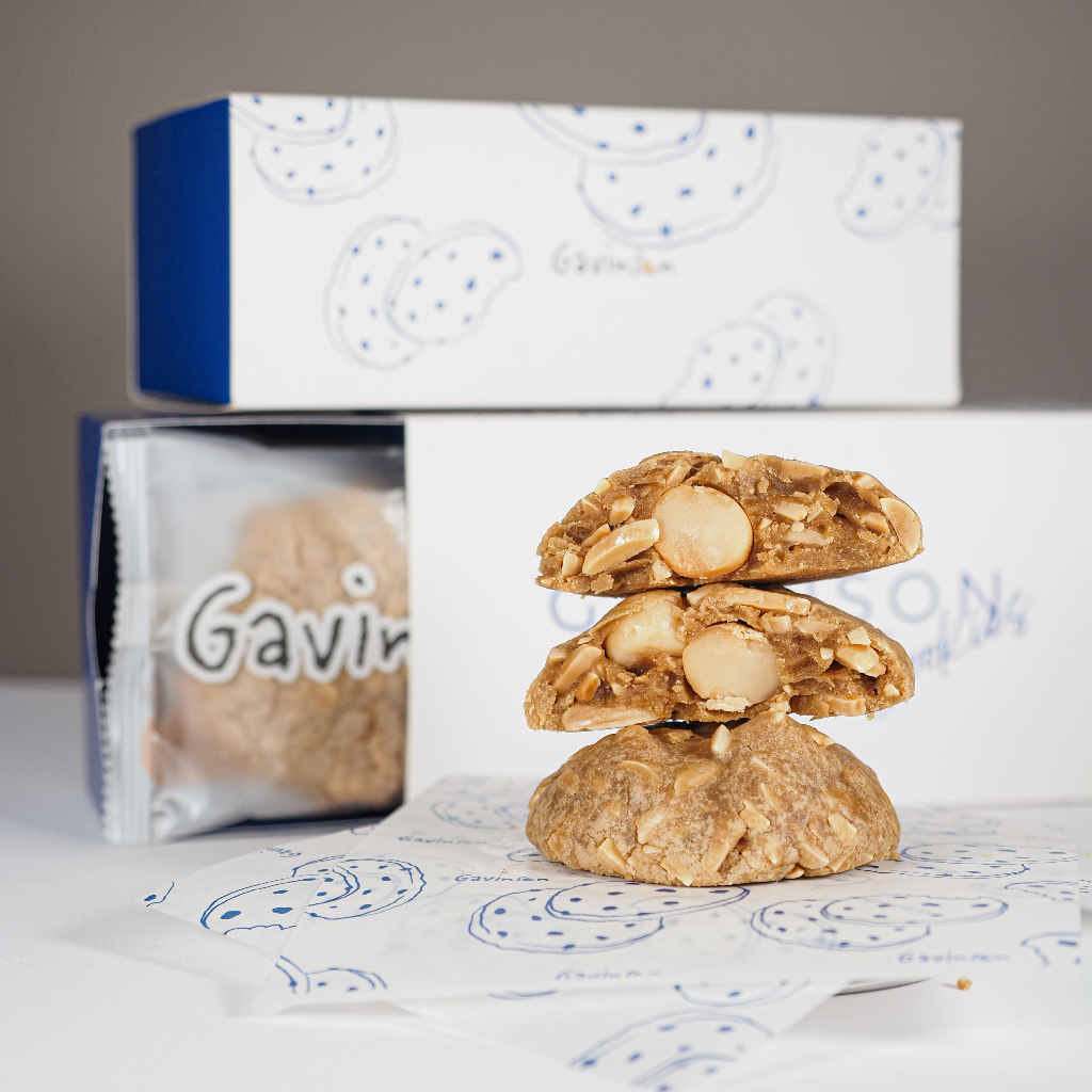 Almond Macadamia Cookie..