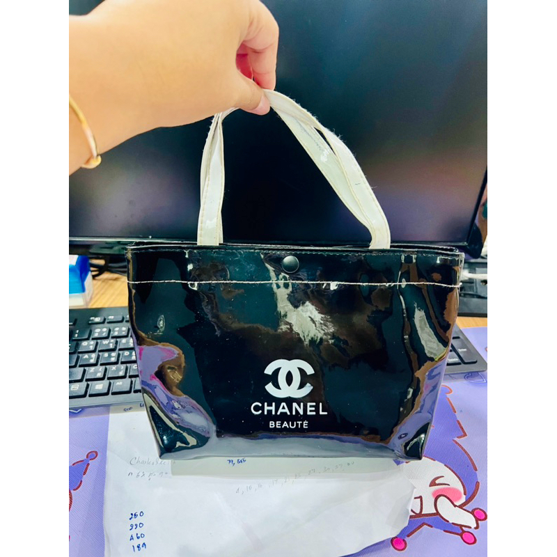 กระเป๋าถือหนังแก้วมือสองตู้ญี่ปุ่น Chanel