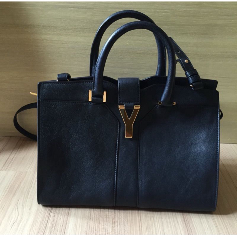 กระเป๋า YSL Yves Saint Laurent